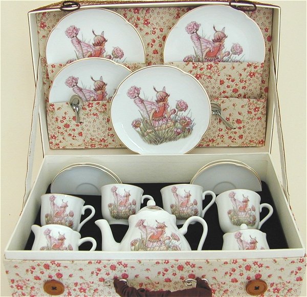 Reutter Porcelain Tea Sets Pg A